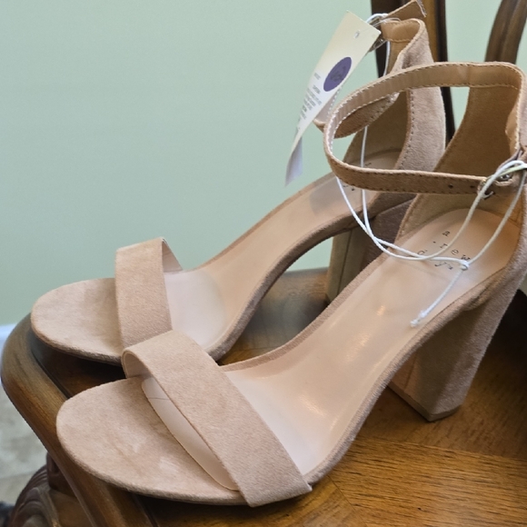 NWT! A New Day Taupe/tan Sandals Heels - Picture 6 of 7
